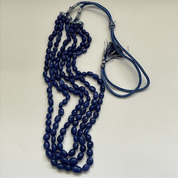 Stunning Triple Strand Blue Sapphire Bead Necklace - Picture 7 of 10